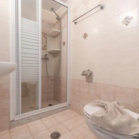 Апарт-отель Nikos And 4*