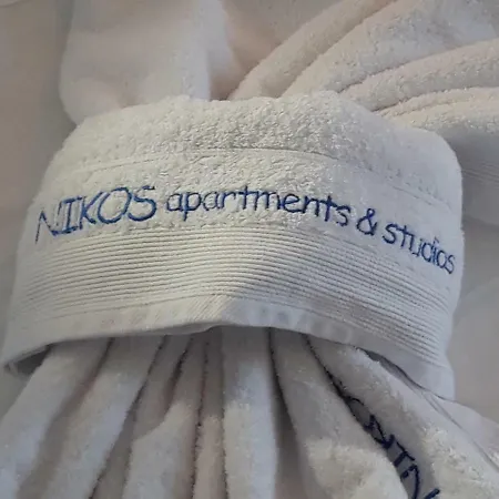Nikos And Апарт-отель